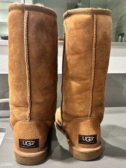 UGG Australia Classic Tall Boots Chestnut