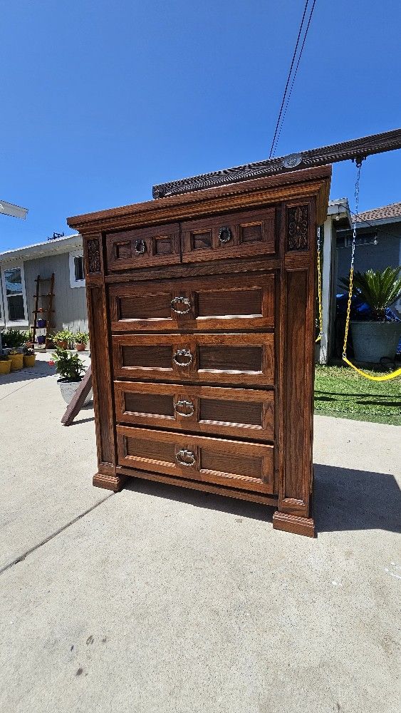 Dresser/ Antique