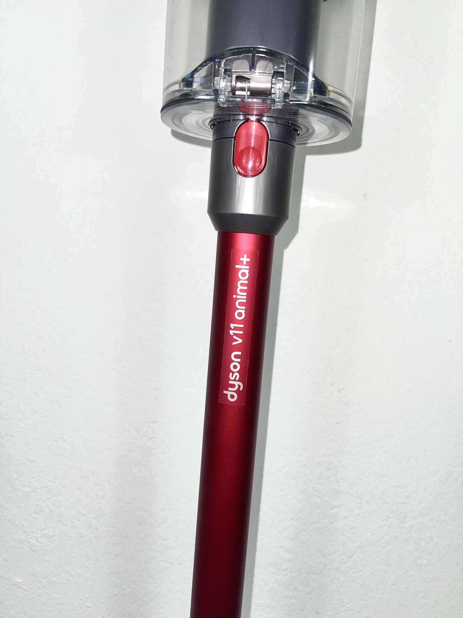 Dyson V11 Animal + Cordless Vacuum Cleaner w/ Accessories FULLY REFURBISHED 30 Day Battery