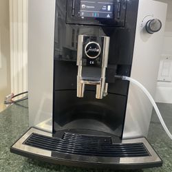 Jura E6 Espresso Machine