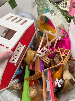 Barbie farm set