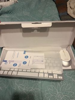 Omoton wireless keyboard and mouse combo