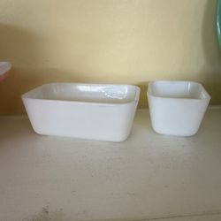 Vintage Opal Milk Glass Refrigerator Dishes – Set of 2 – 1940s/50s