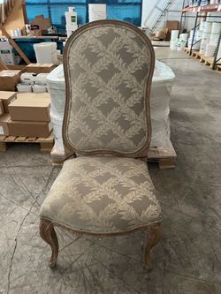 4- Chairs take all $40