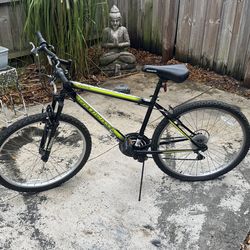 Mountain Bike – Good Condition – Needs Tube
