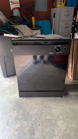 Hotpoint dishwasher