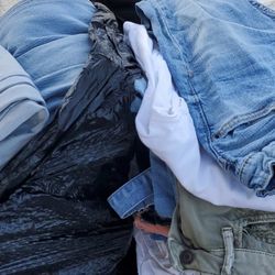 66 Pair If Jeans Pants ,Short, Levi,American Eagle, Aeropostale, Hollister And More 