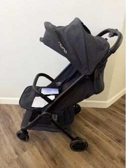 Nuna TRVL Ocean (dark blue) no box, never used