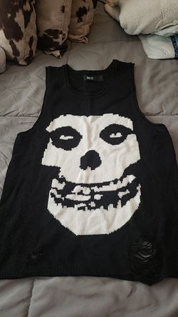 misfits sweater vest