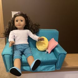 American Girl Doll With Pull Out Couch 