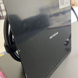 NETGEAR Cable Modem Router Combo C6250
