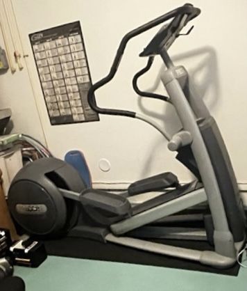Precor Elliptical Trainer EFX 5.23-Commercial/Home Gym Equipment