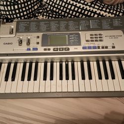 Casio Keyboard 