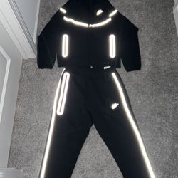 Reflective Nike Tech Black Medium New