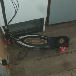 Electric Razor Scooter 