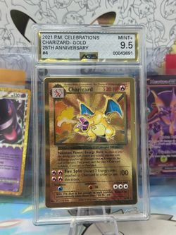 2021 Pokémon Celebrations Charizard Gold