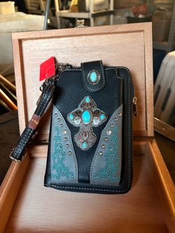 Wallet W/ turquoise
