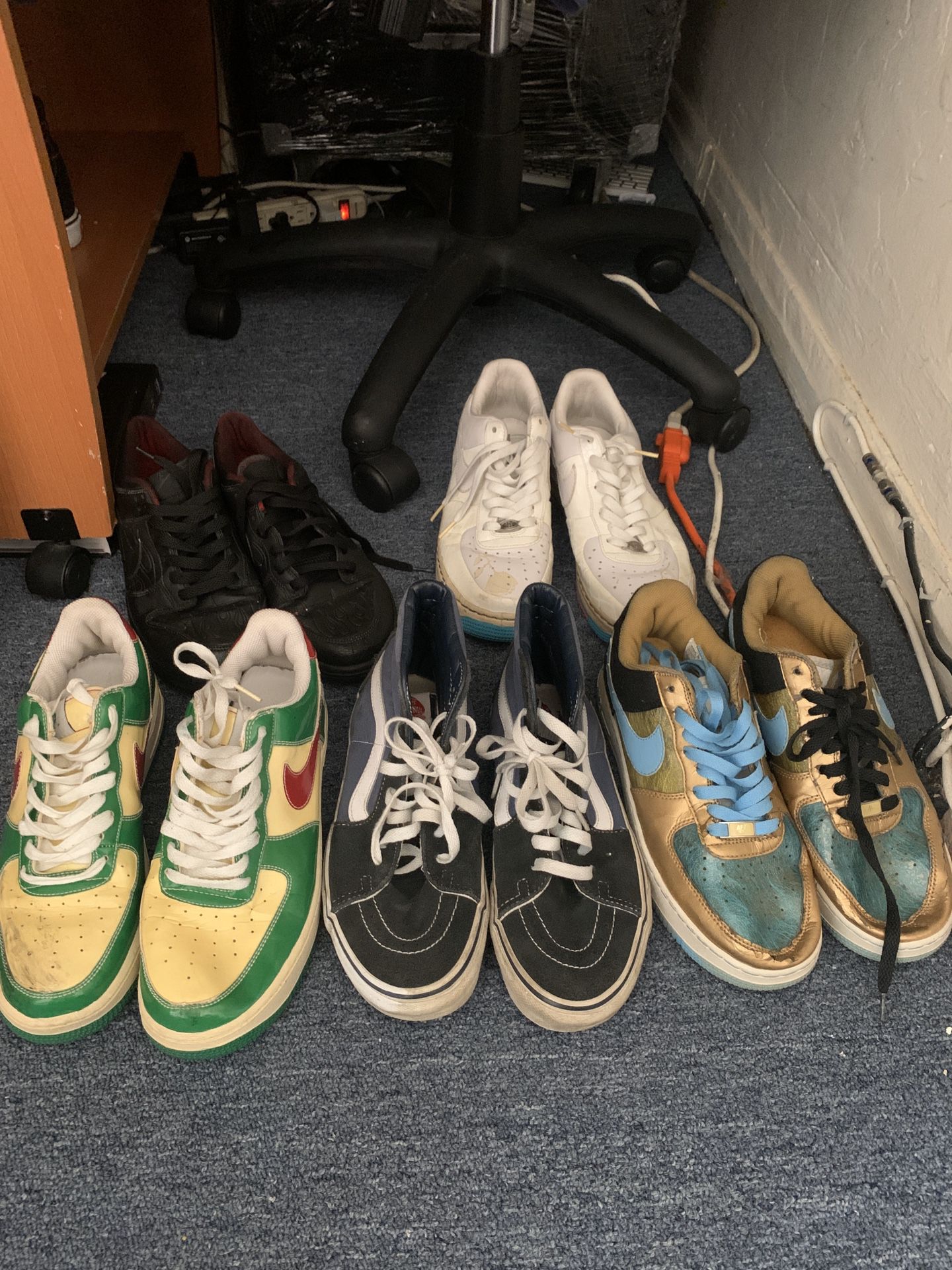 nike shoes and vans