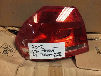 2015 VW passat LT Tailight small scuff no cracks