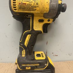 Dewalt 20V Max 1/4” Impact Driver DCF887 With Battery 