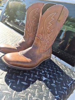 Men's cowboy size 11-11/2 (square toe)