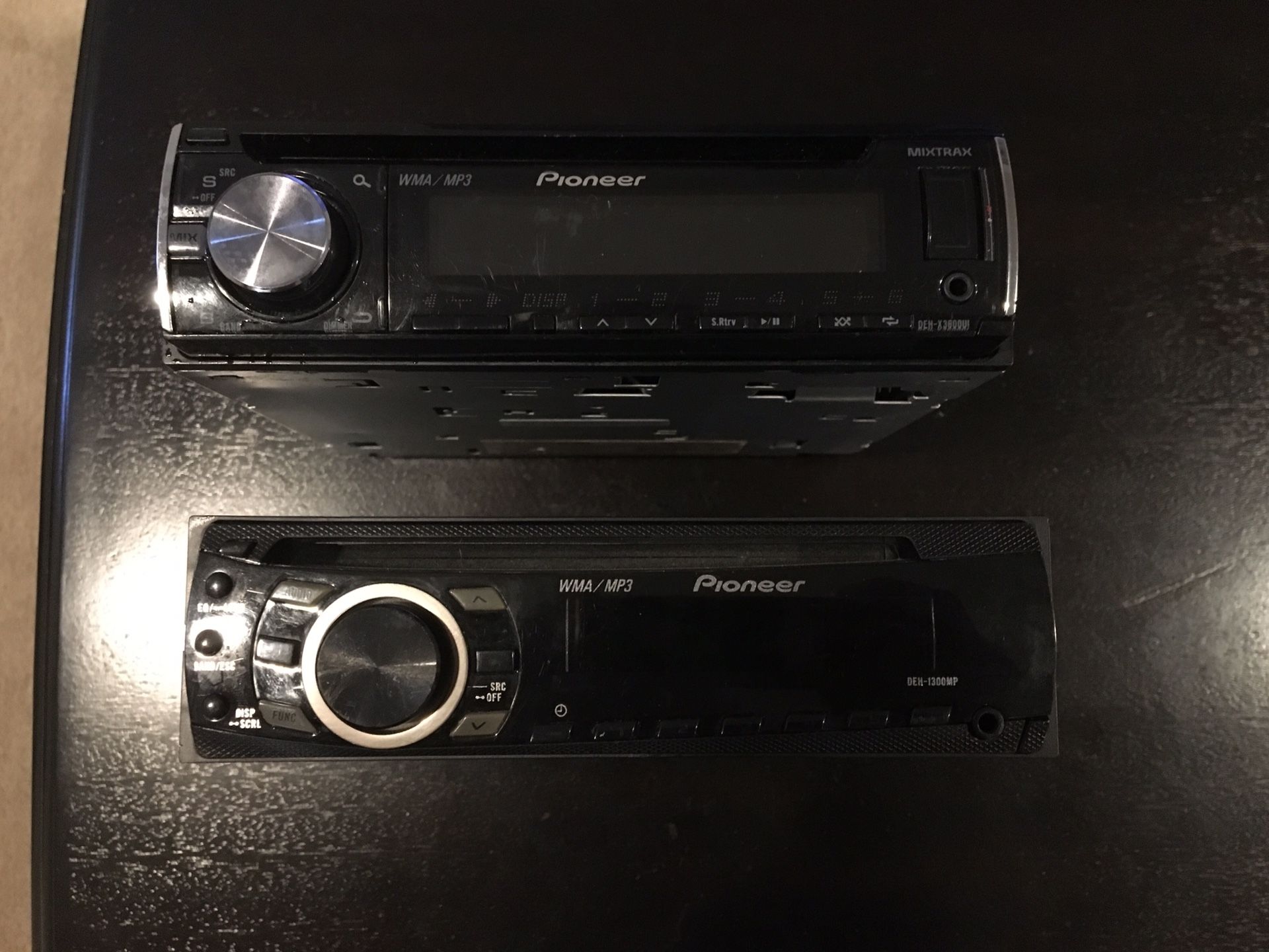 2 Great Pioneer Radios (Cd Player) (Aux) (USB)