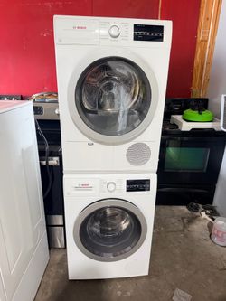 Bosch washer and dryer ventless 24"width  stacked electric