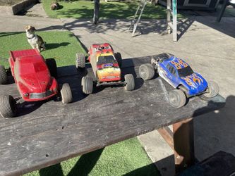 3 Rcs. Buggys  $200 
