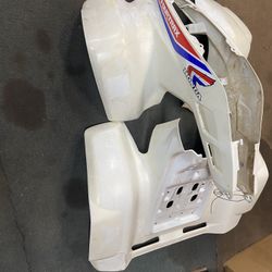 Honda Trx 250R Plástic Yes Available 