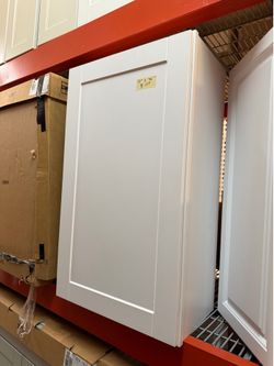 White upper kitchen cabinets 21x26