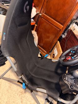 Logitech G29 Racing Wheel + Shifter + Pedals + Playseat Challenge Sim Racing Setup