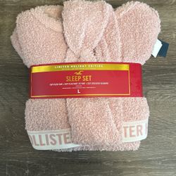 Hollister 3 Piece Sleep Set - L $25