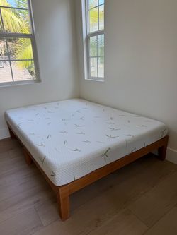 Full Platform Bed Frame with Mattress