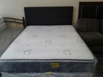 Queen bed frame in leather + queen set double side