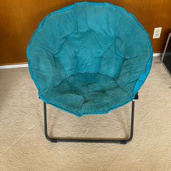 Comfy Foldable Saucer Chair
