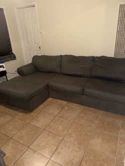 Moving out Sale i have a set of for dining table for $80 obo