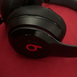 beats solo 2 headphones 