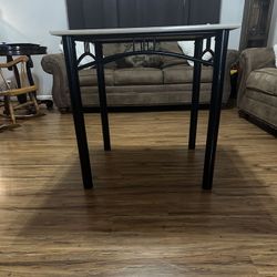 Accent Table 