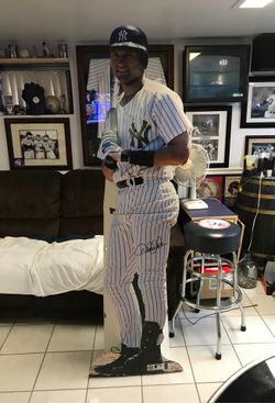 DEREK JETER stand up figure