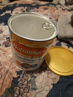 Baby food never open