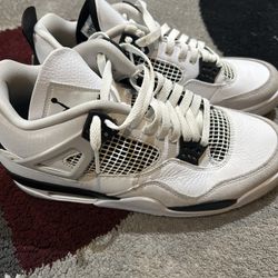 Men Jordan 4 Military Black Size 10 (worn)