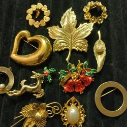Vintage Brooch Lot 