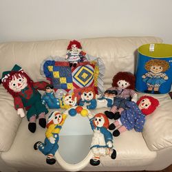 Collectible Raggedy Ann & Andy items