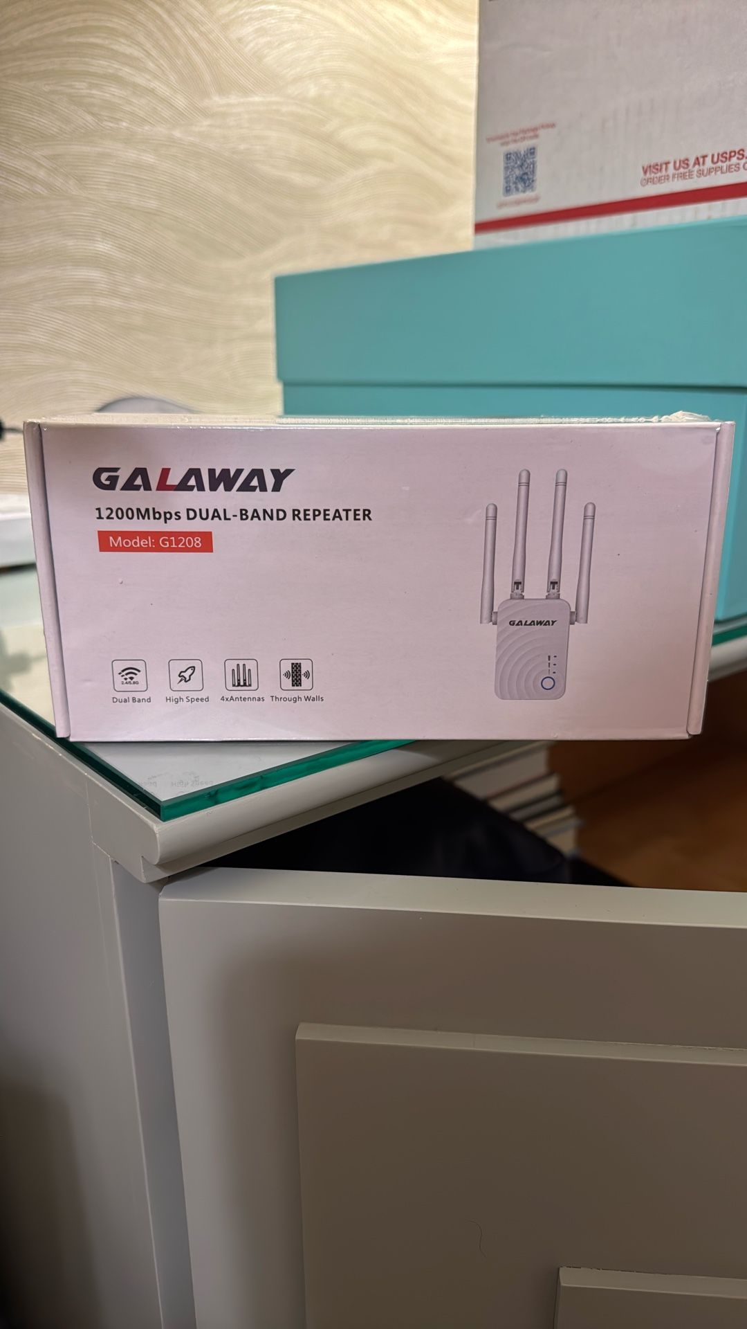 WiFi Booster: Galway 1200 Mbps Dual Band Repeater
