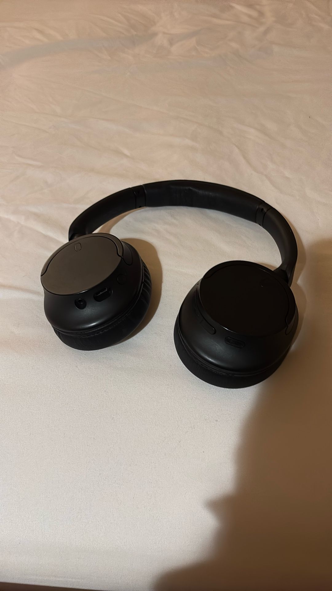 SONY WH-CH720N BLACK OVER-THE_EAR HEADPHONES NOISE CANCELLING