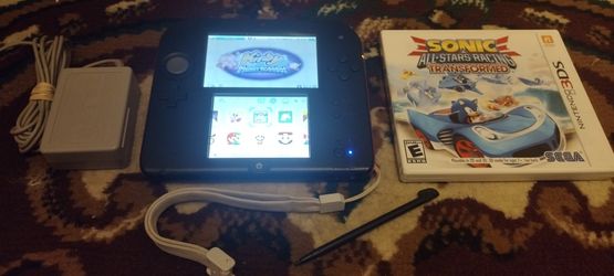 NINTENDO 2DS 32GB HANDHELD SYSTEM CONSOLE WITH GAMES