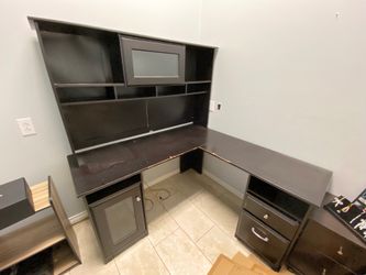 Office station