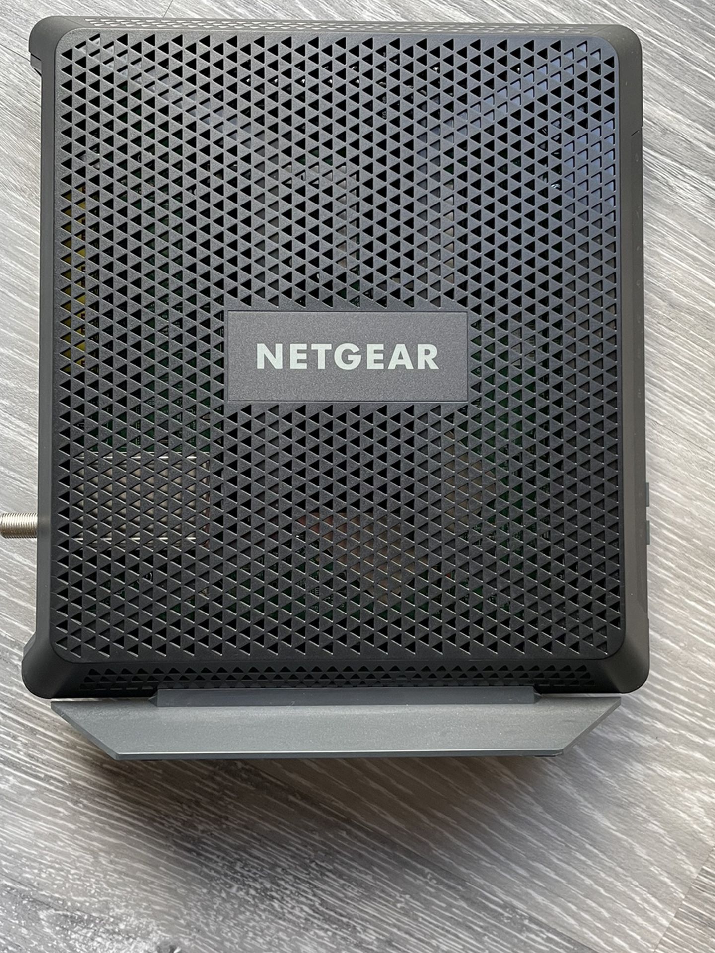 Netgear Cable Modem + Router
