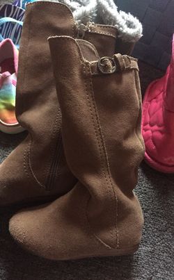 GAP size 7 brown suede knee-high toddler girl boots