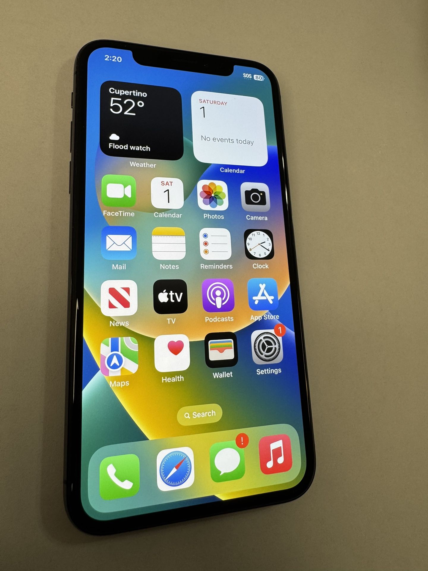 Apple iPhone X (256Gb)